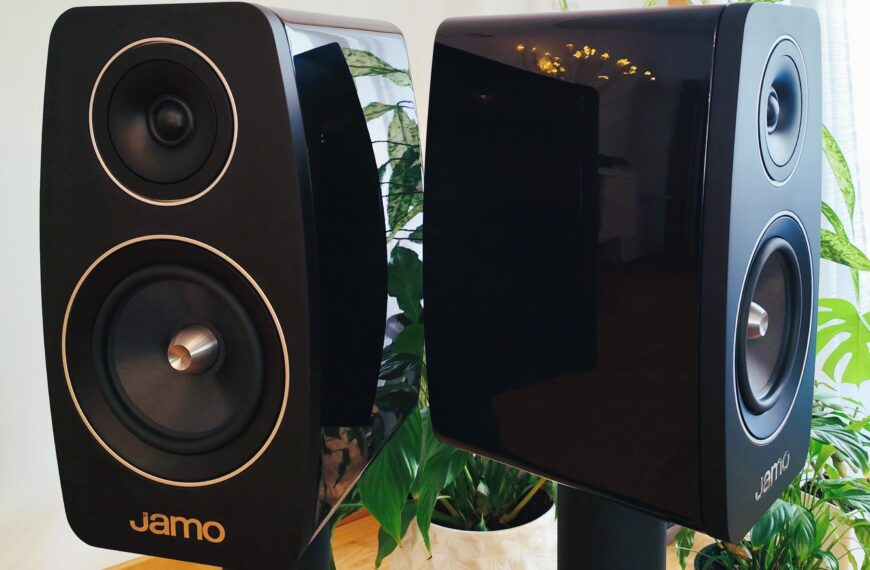 Jamo C103 – Gloss Black